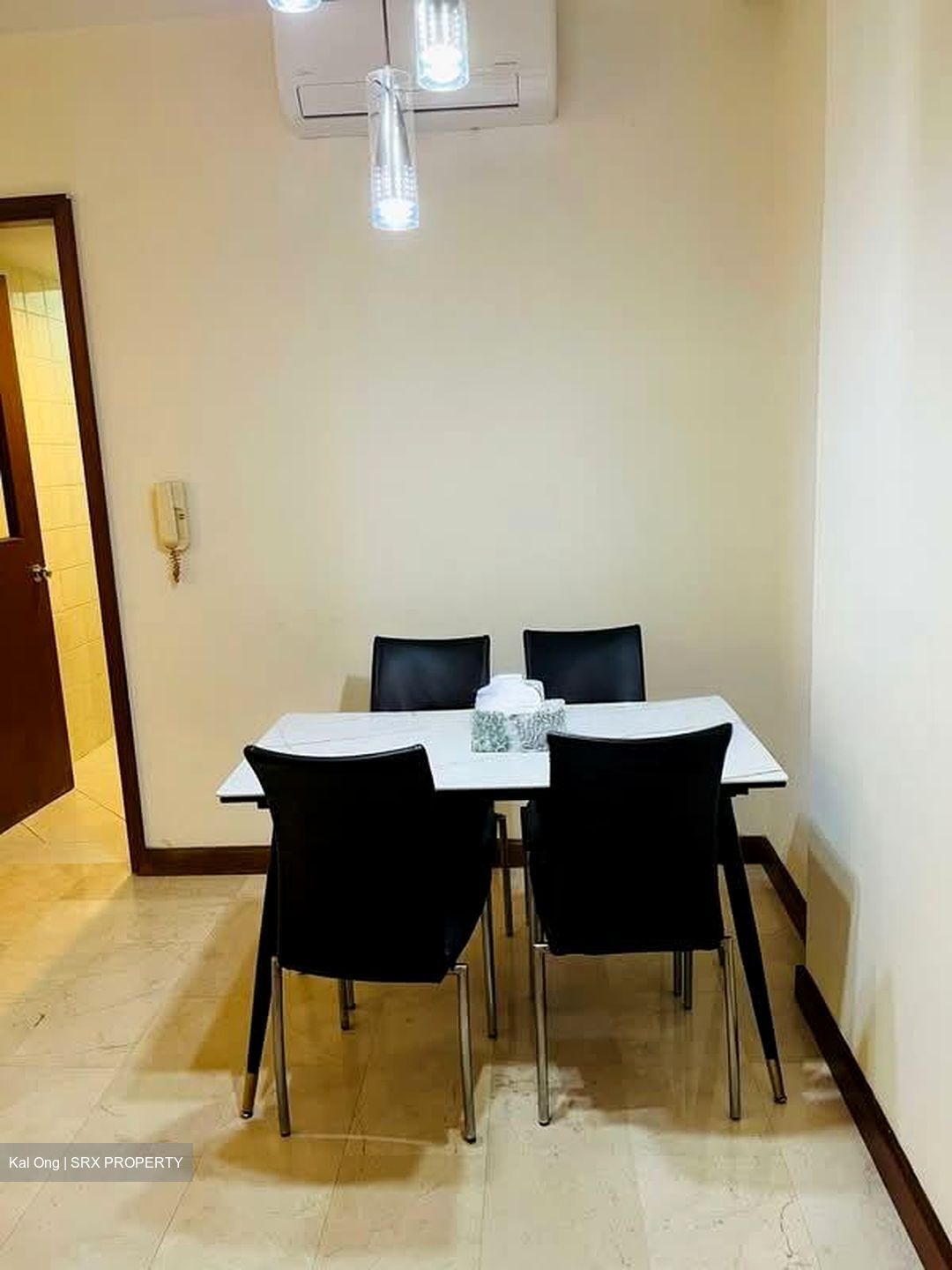 Burlington Square (D7), Apartment #578019051